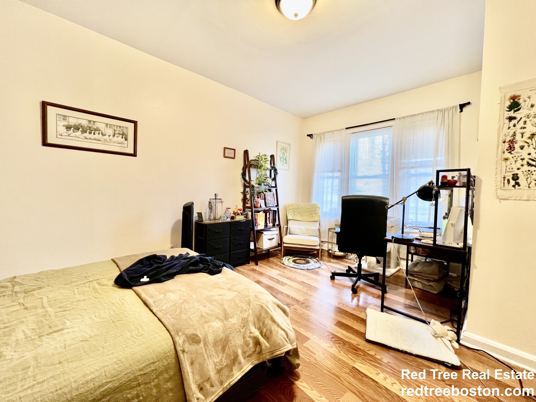 1706 Commonwealth Ave, Brighton