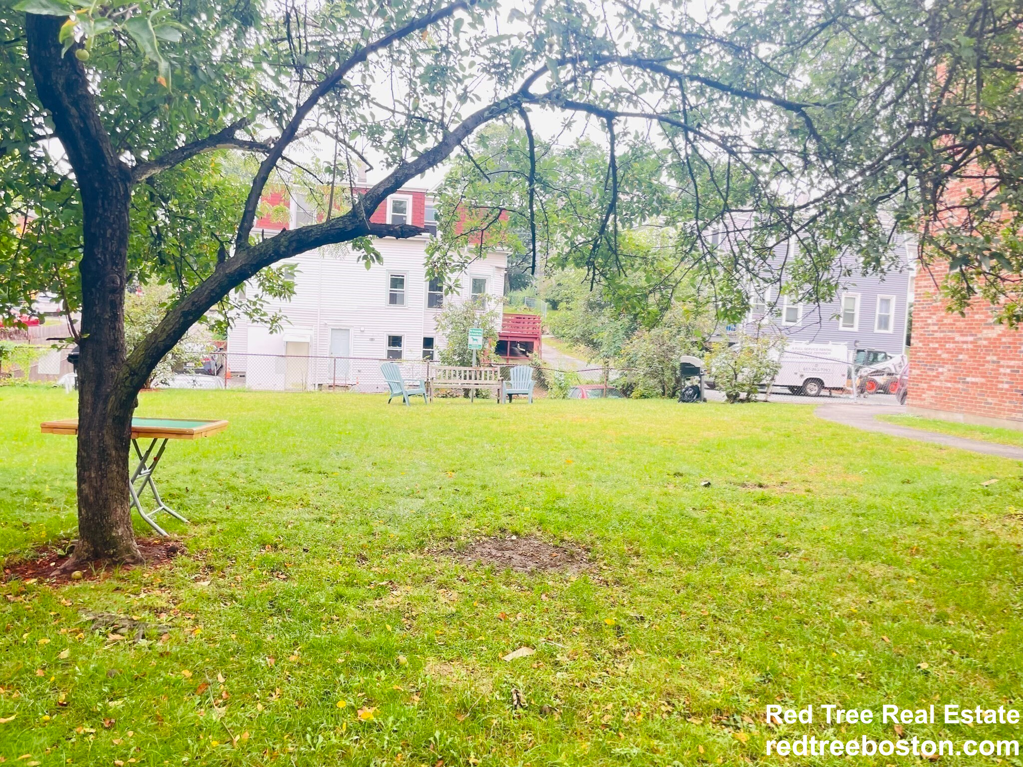 20 Radcliffe Rd, Allston