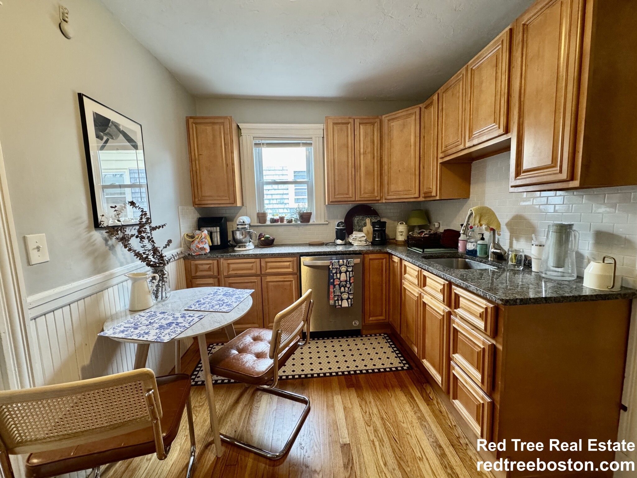 24 Saint Peter St, Jamaica Plain