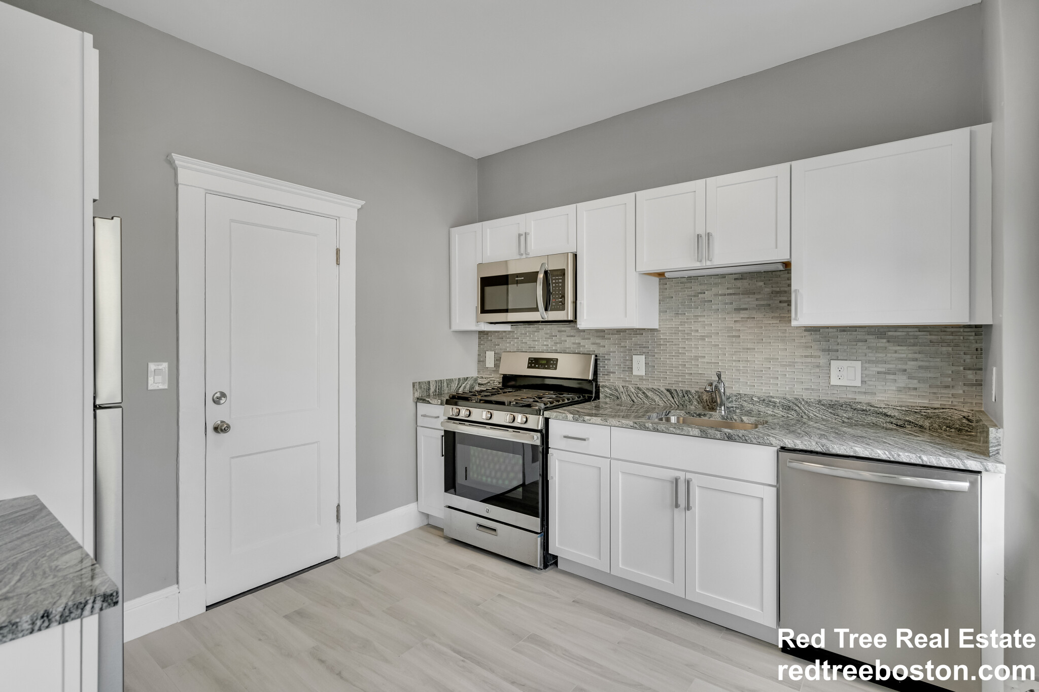 142 Sutherland Rd, Brighton