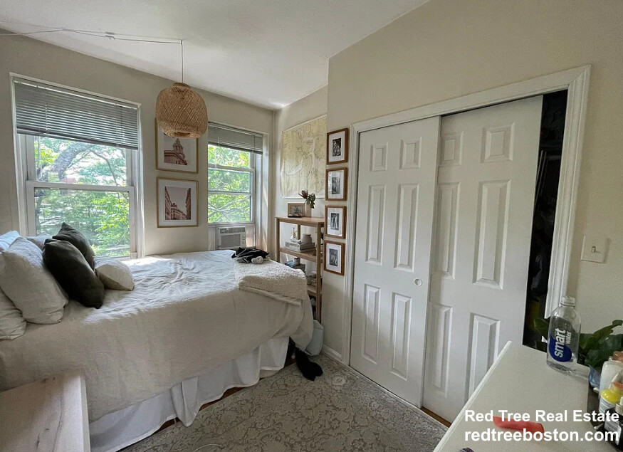 27 Garden St, Beacon Hill