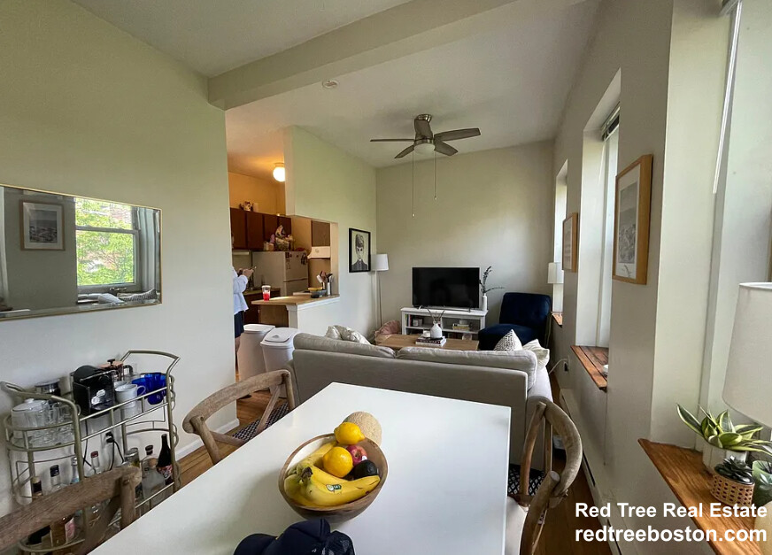 27 Garden St, Beacon Hill