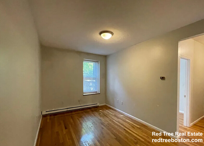 27 Garden St, Beacon Hill