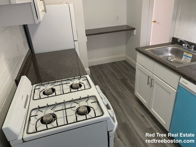 116 Washington St, Brighton