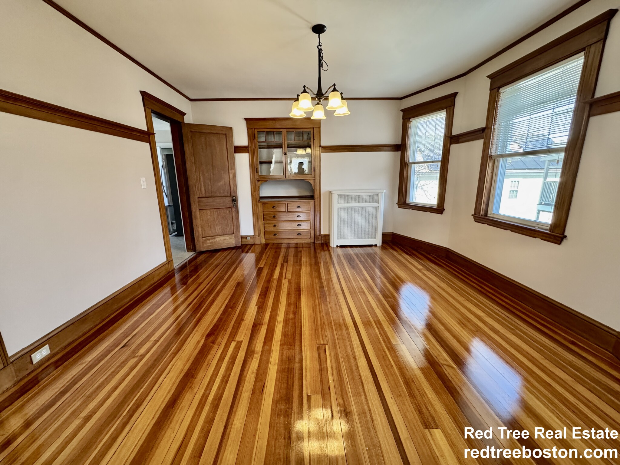 324 Beech St, Roslindale