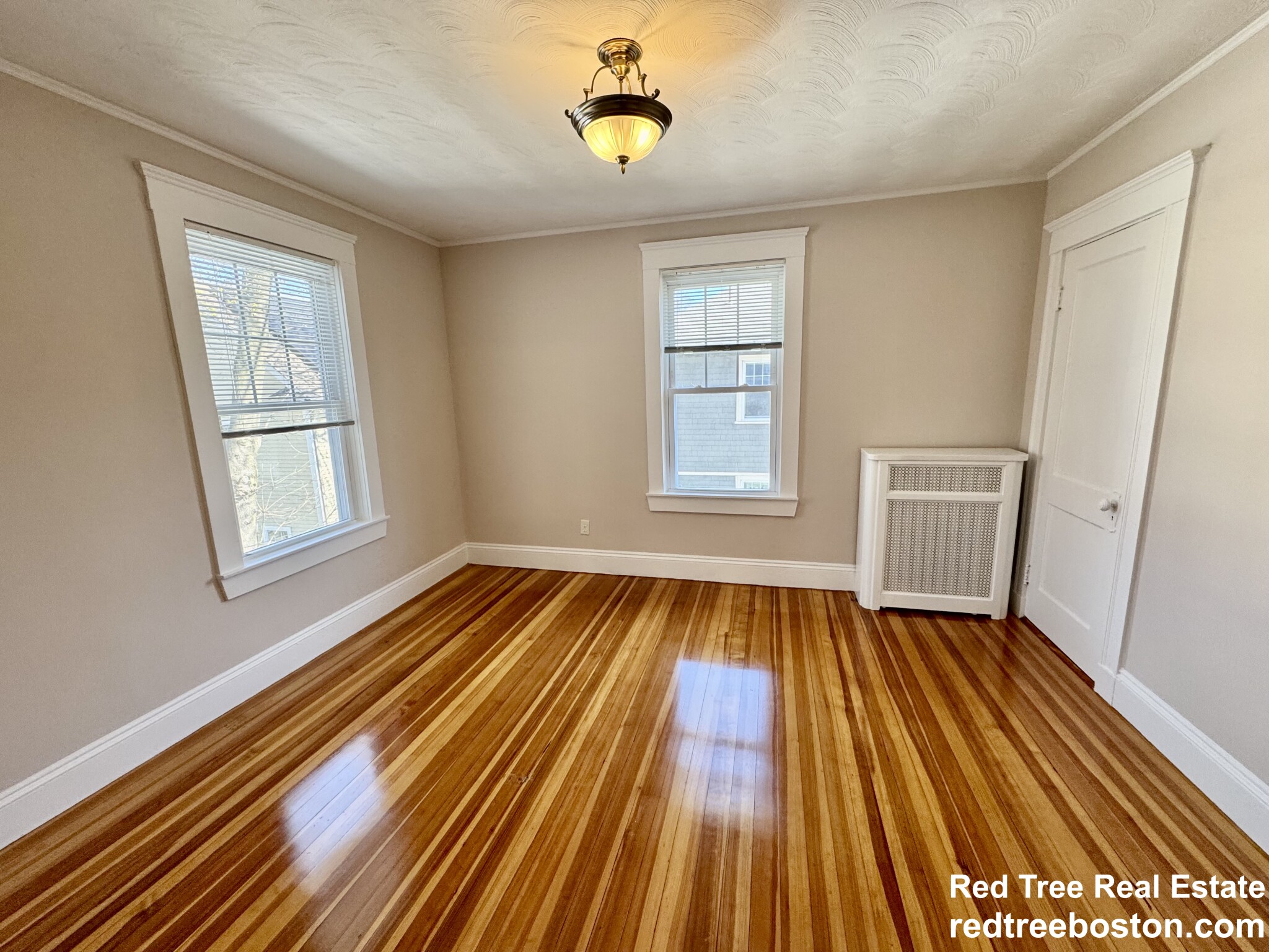 324 Beech St, Roslindale