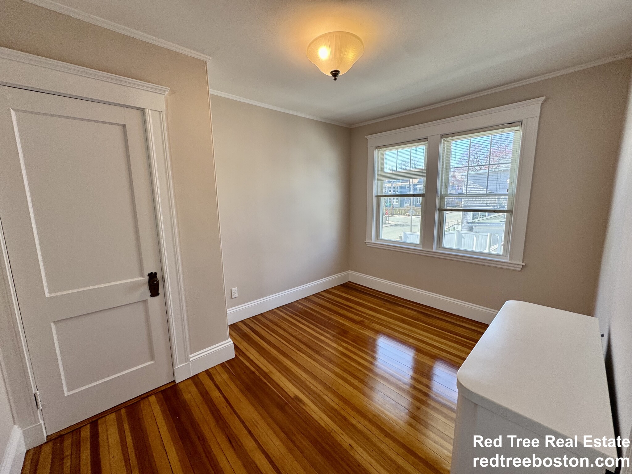324 Beech St, Roslindale