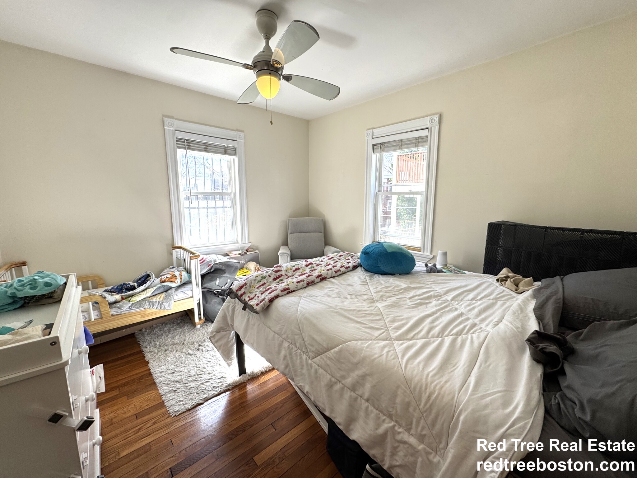 18 Saint Peter St, Jamaica Plain