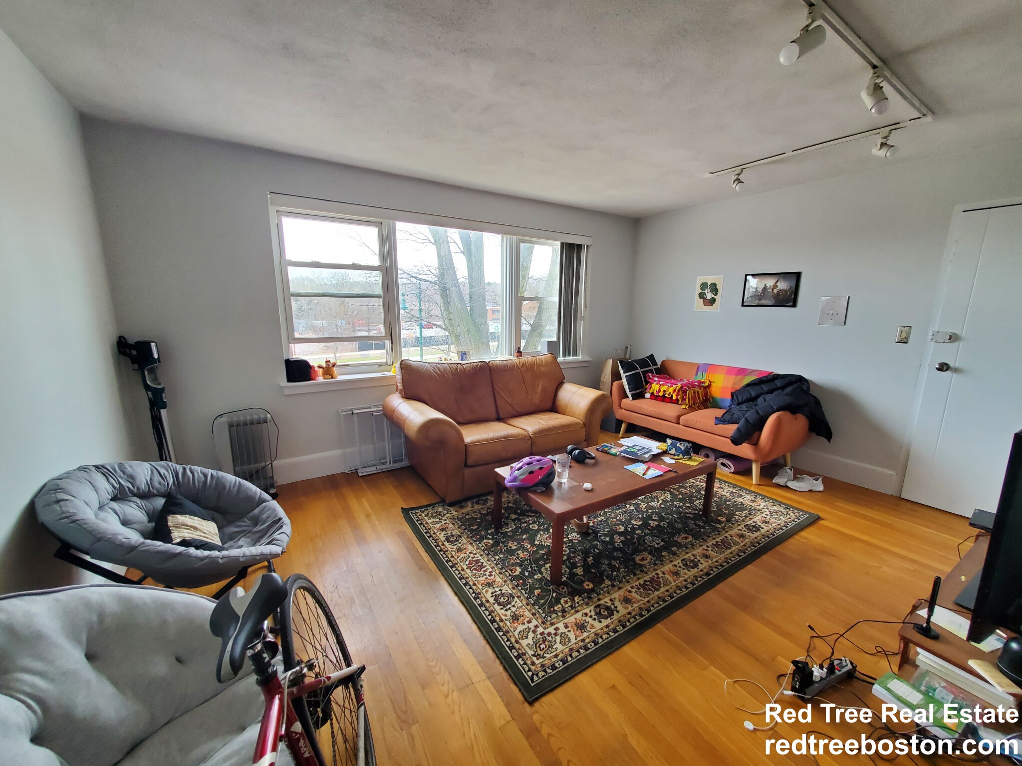 491 Arborway, Jamaica Plain