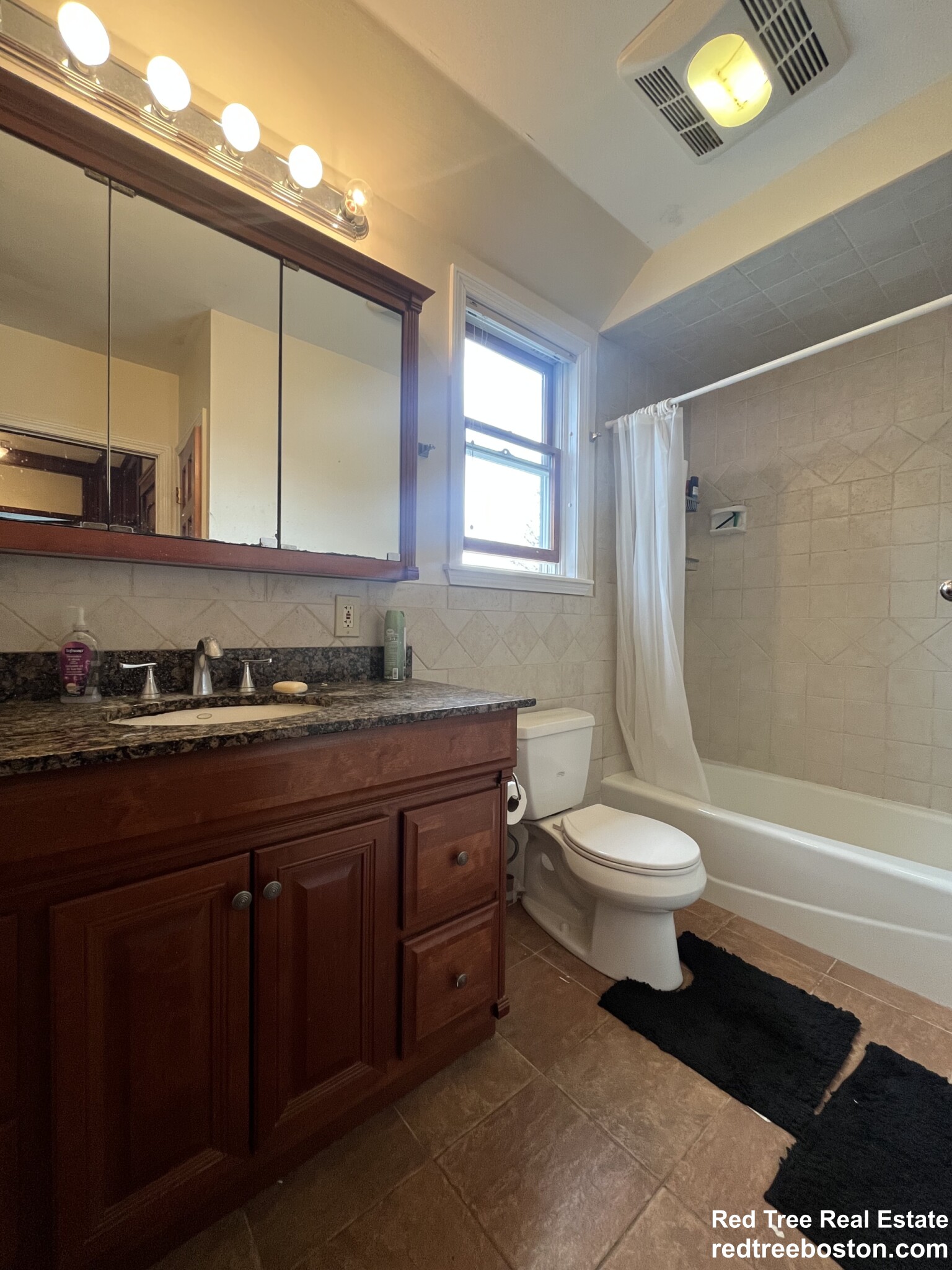 66 Perthshire Rd, Brighton