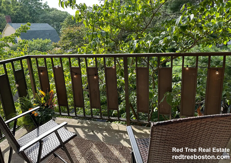 30 Fuller St, Coolidge Corner