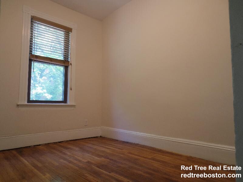 49 Saint Germain St, Back Bay