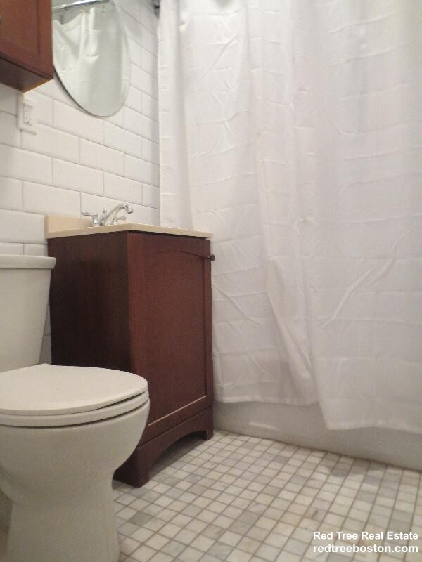 49 Saint Germain St, Back Bay