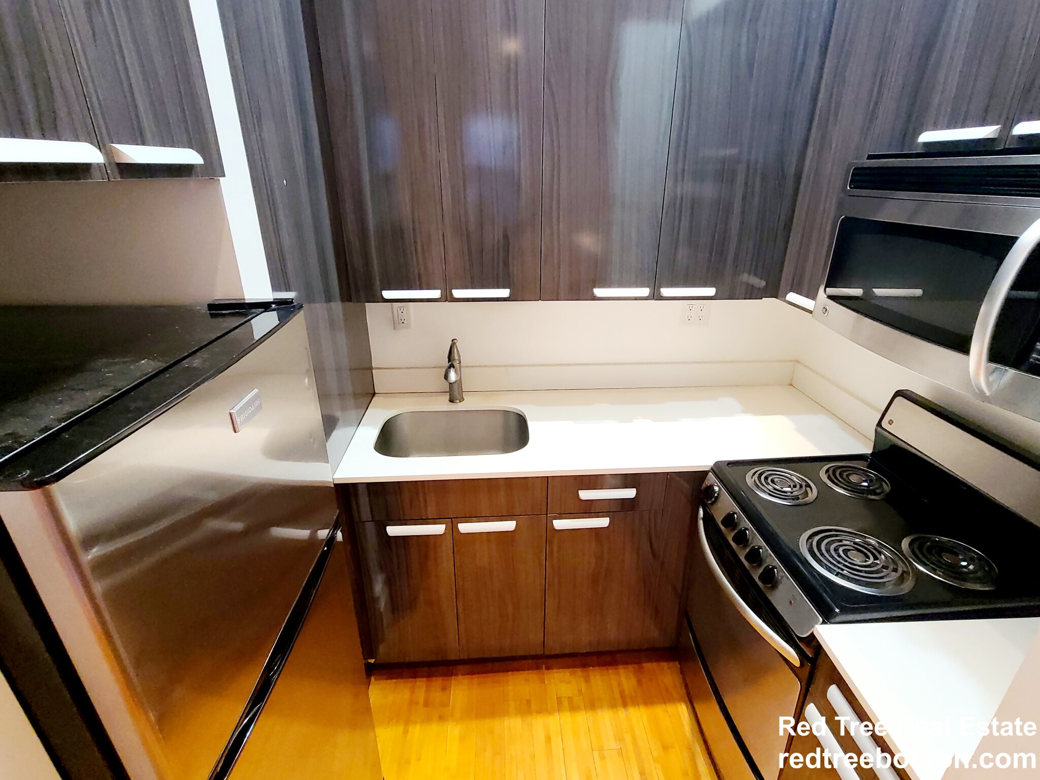 254 Newbury St, Back Bay