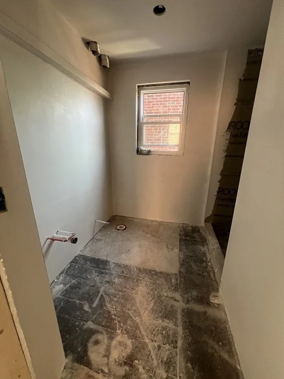 395 W 4th St, South Boston
