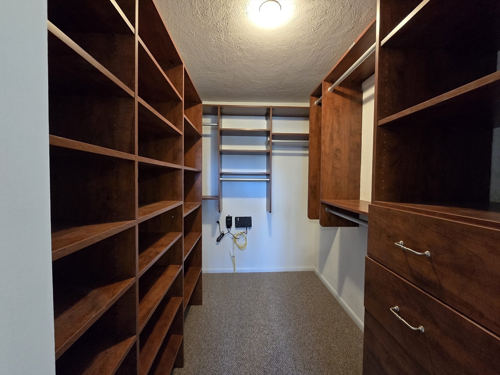 135 East Main St, Westborough