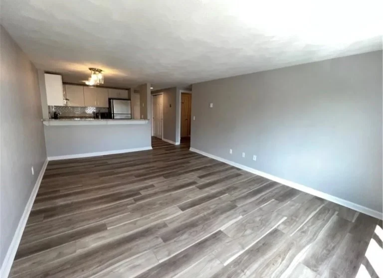 200 Woodlawn Ave, North Providence