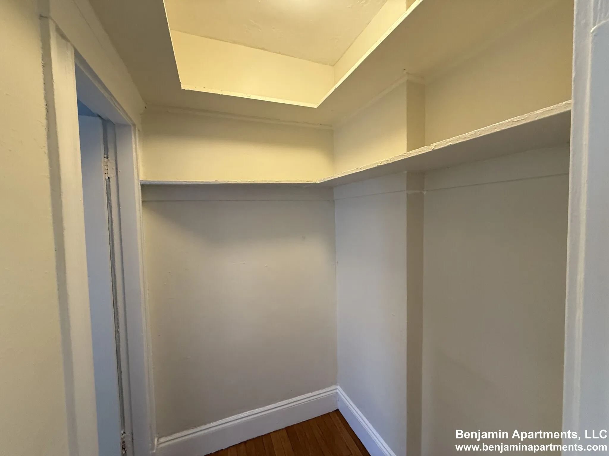 1171 Boylston St, Fenway