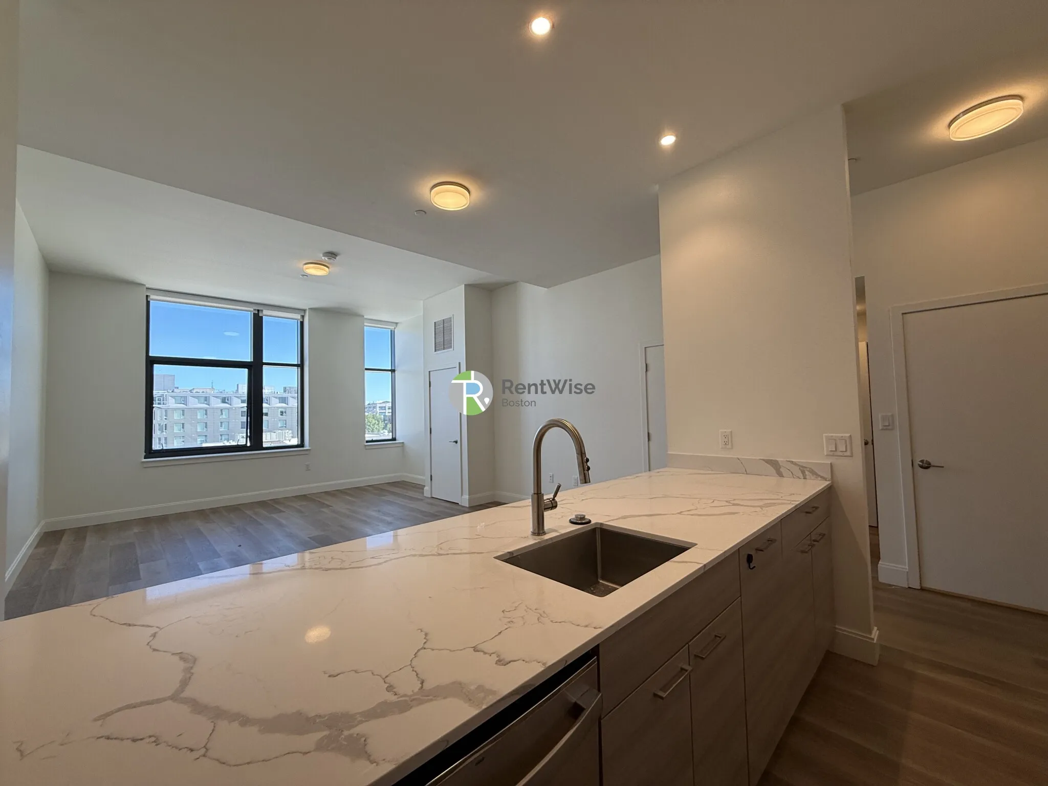 1079 Commonwealth Ave, Allston