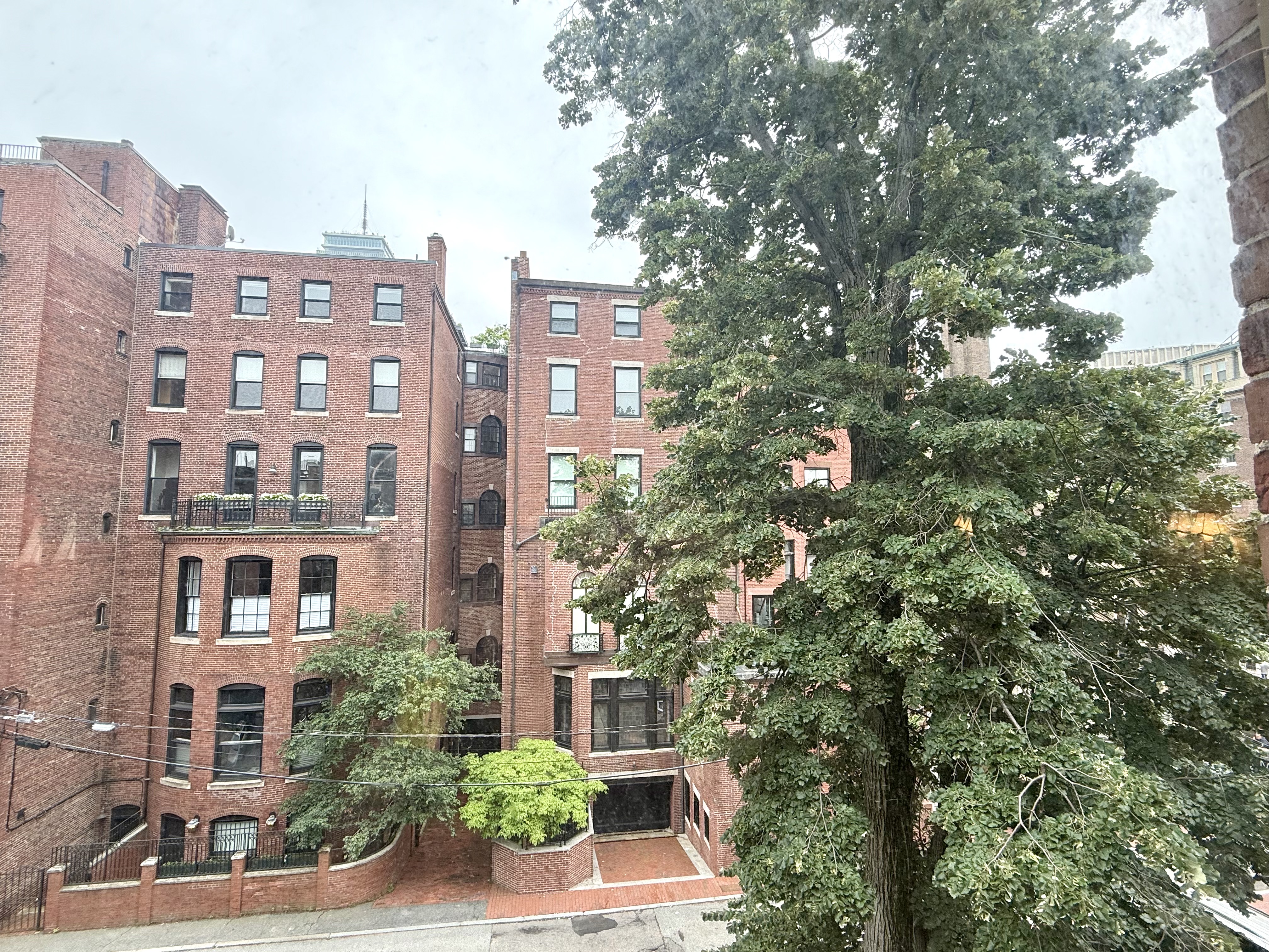 354 Marlborough St, Back Bay