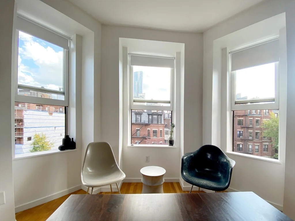 363 Marlborough St, Back Bay