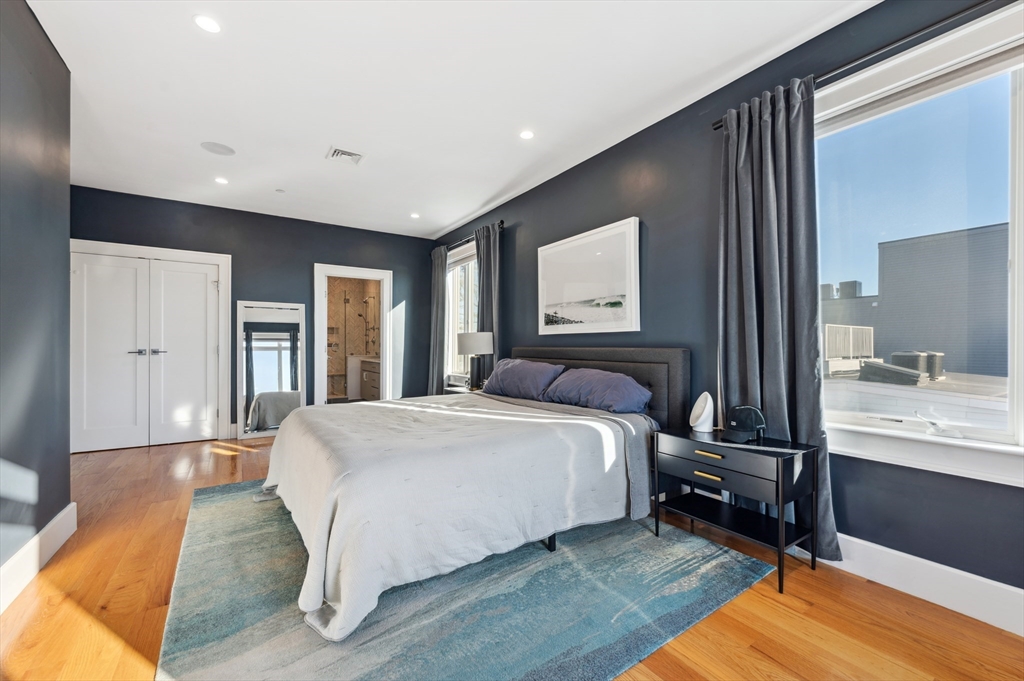 17 Vinton St, South Boston