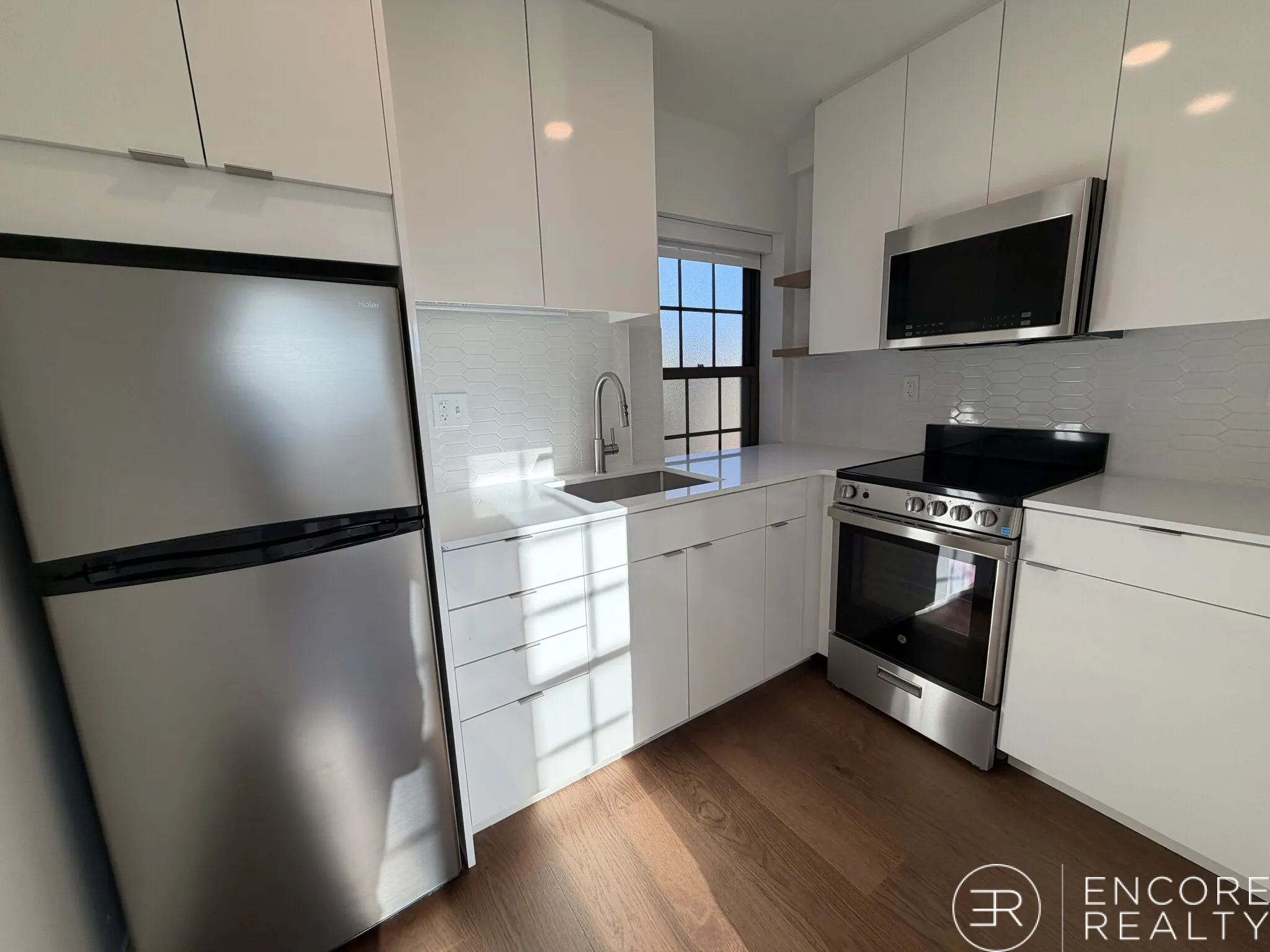 1200 Massachusetts Ave, Riverside