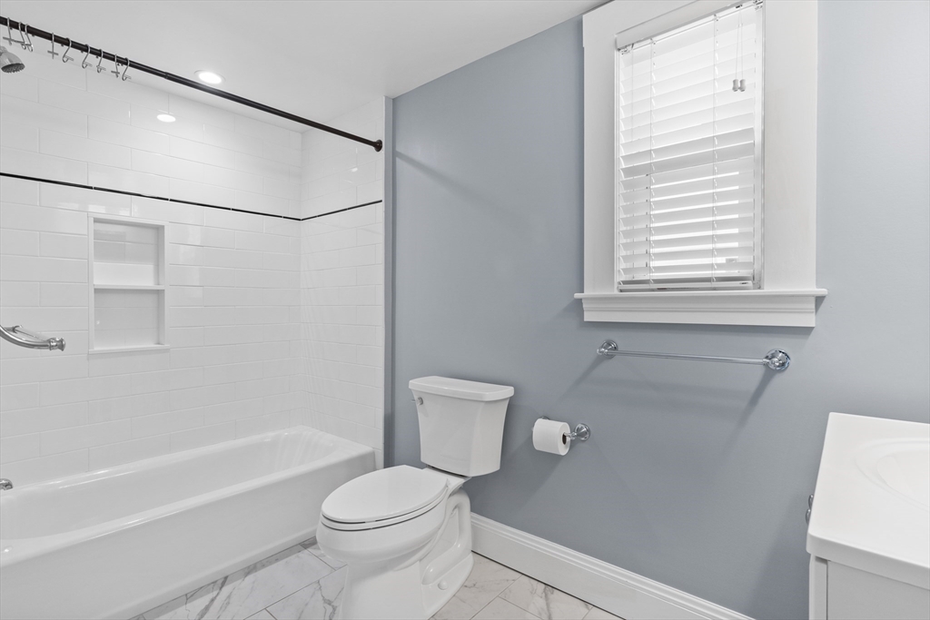 189 Sherman St, North Cambridge