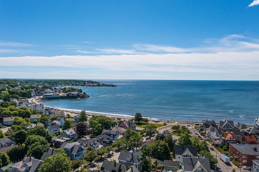 18 St Clair St, East Lynn