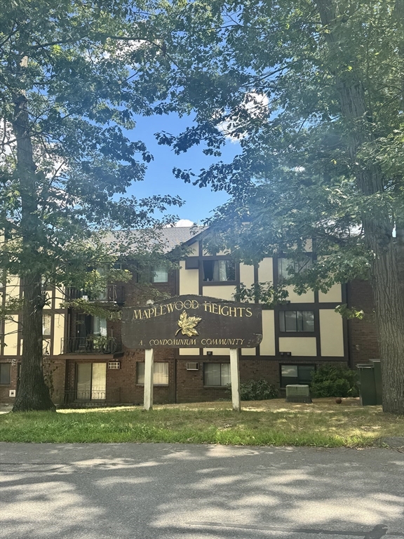 101 Whipple St, Worcester