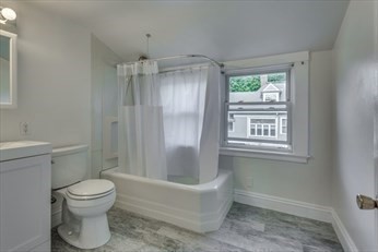 26 Boylston Rd, Newton Highlands