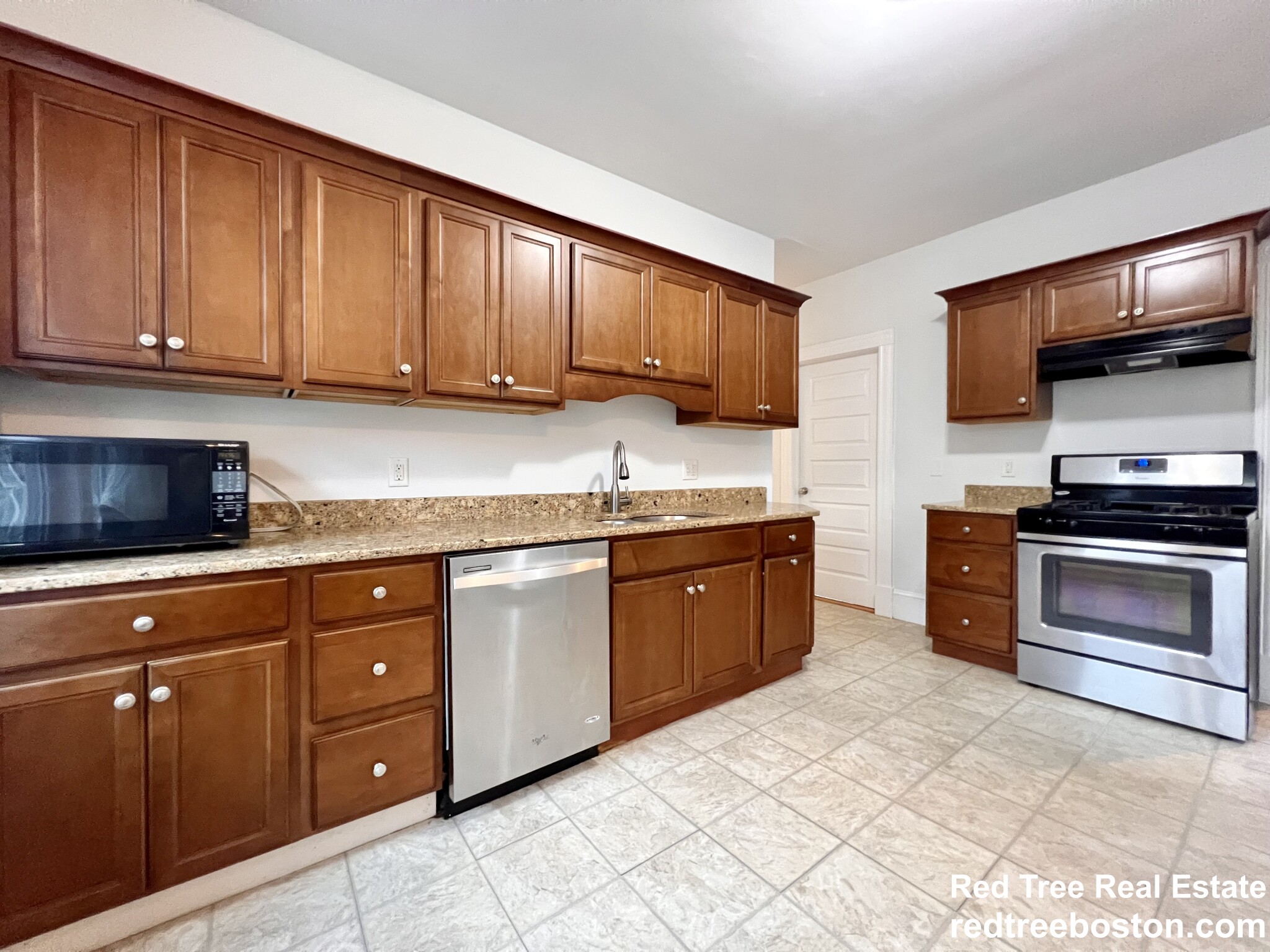 15 Romsey St, Dorchester