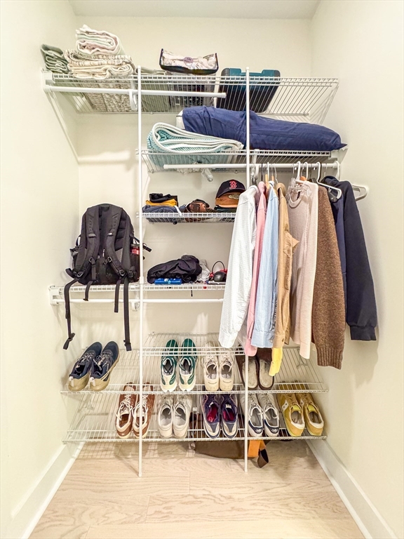 231 Maverick St, East Boston