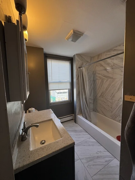 98 Lafayette Park, Lynn