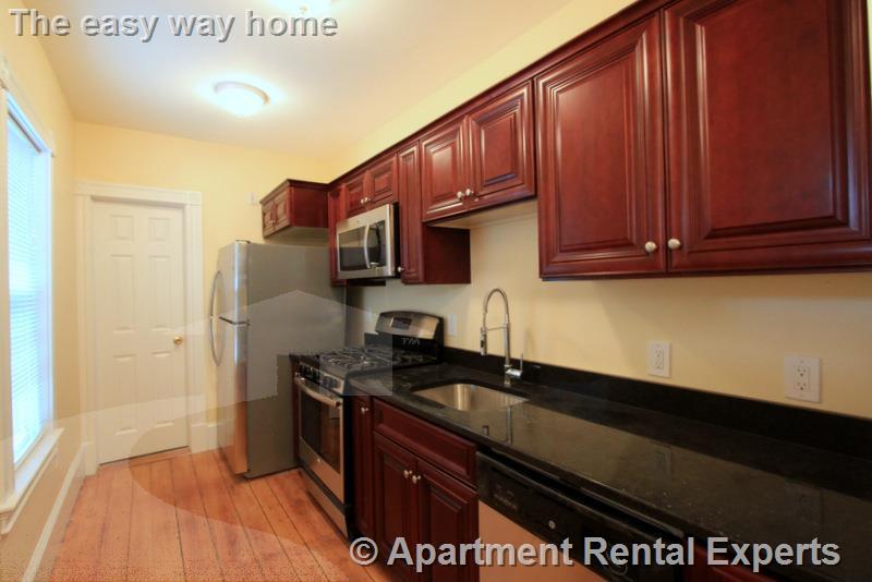 6 White St Pl, Porter Square