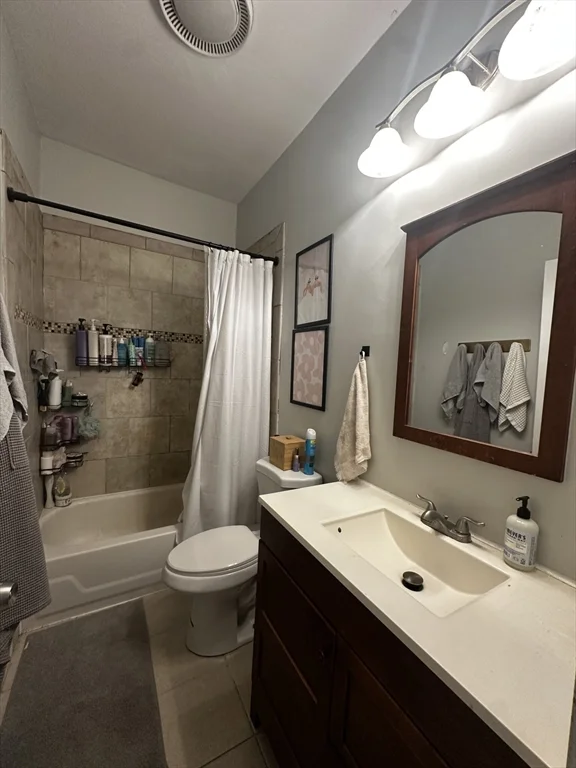 319 West Fourth St, South Boston