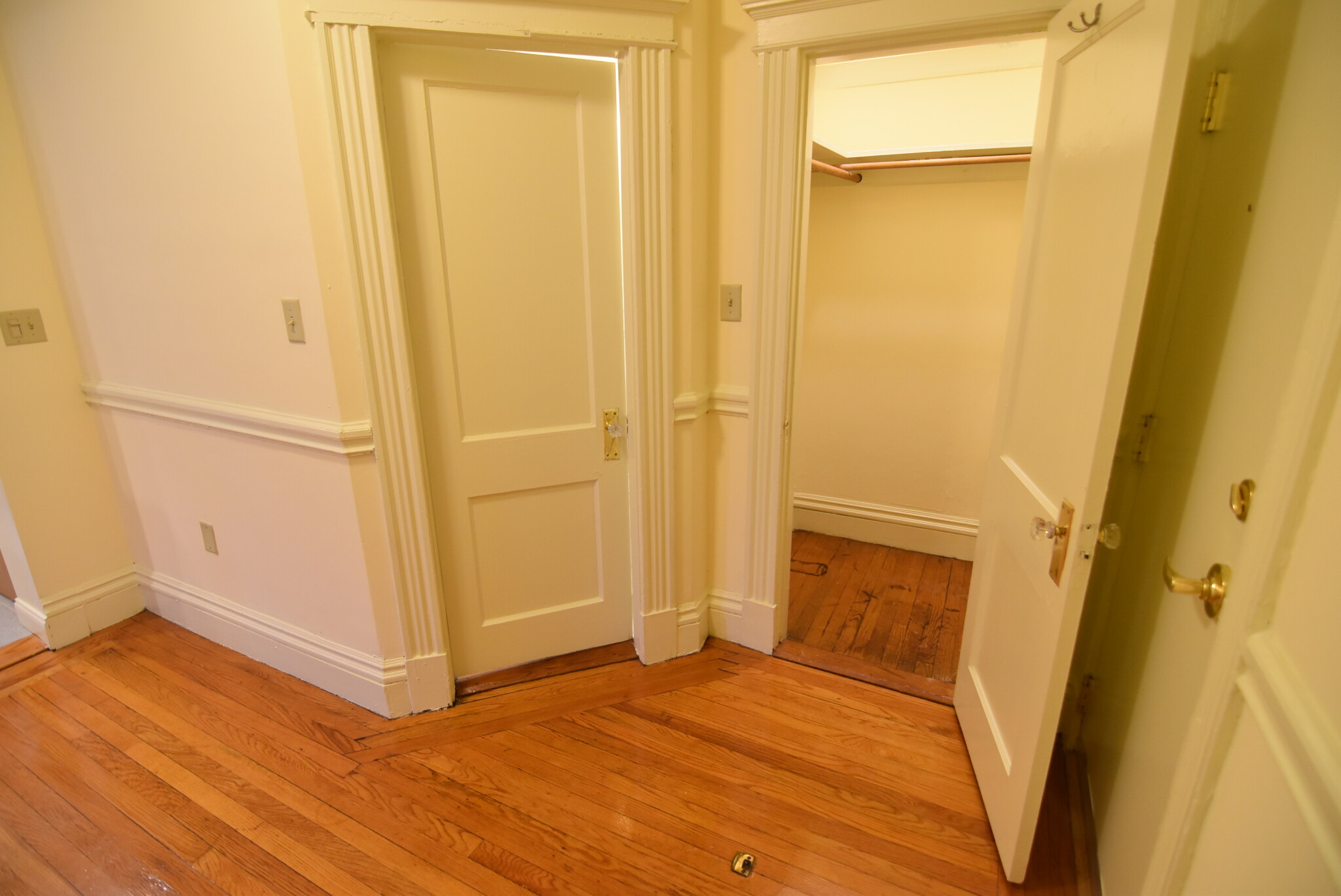 36 Queensberry St, Fenway