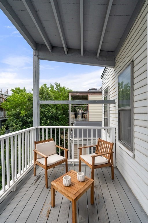 161 N St, South Boston