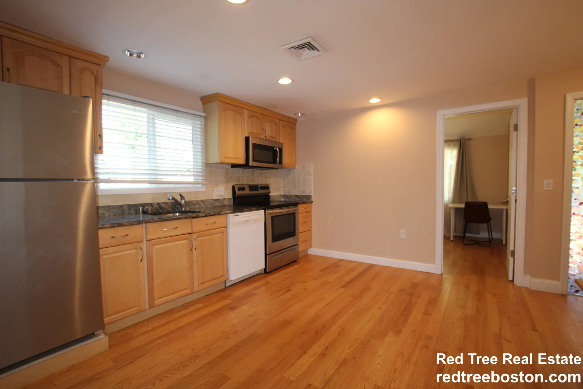 50 Undine Rd, Brighton