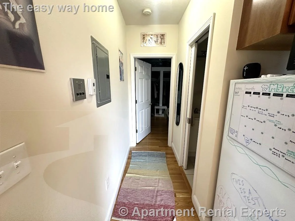 1056 Cambridge St, East Cambridge