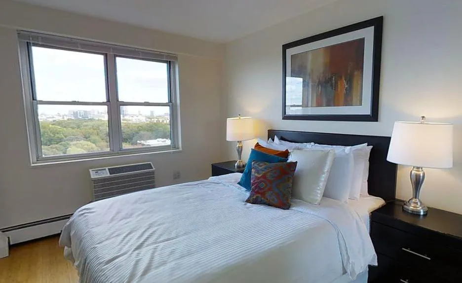 175 Freeman St, North Brookline