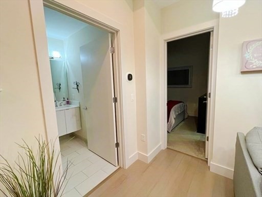 121 Portland St, Bulfinch Crossing