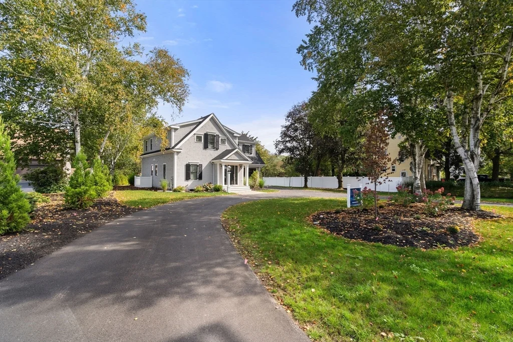 764 Neponset St, Norwood