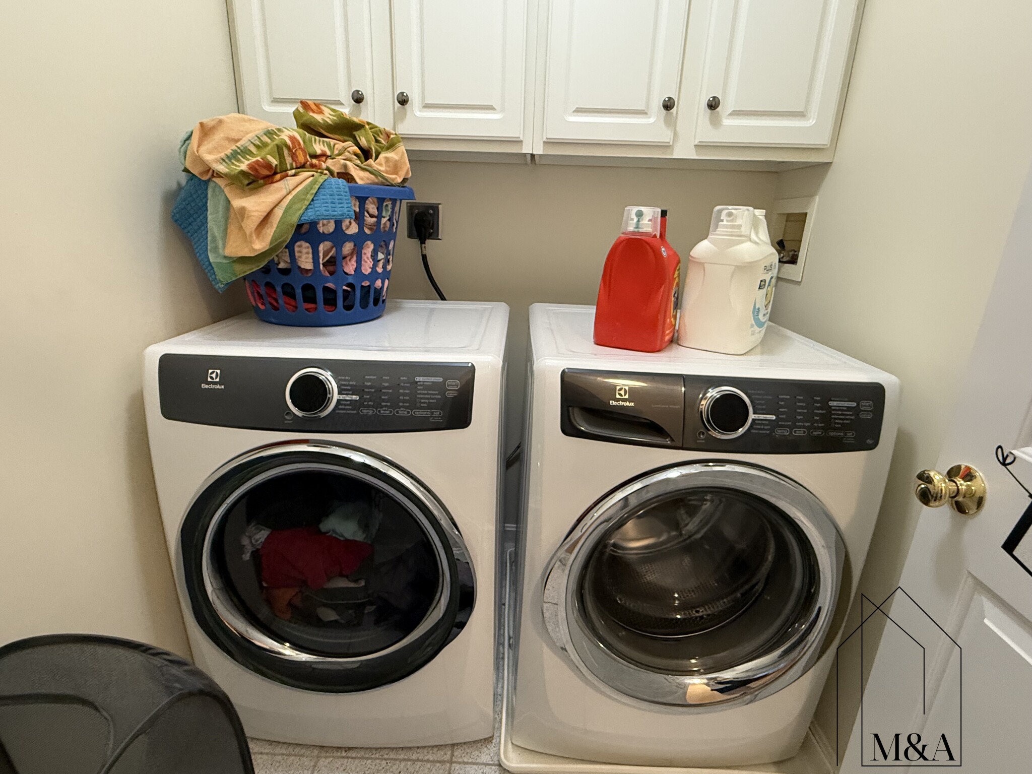 16 Avery Path, Oak Hill