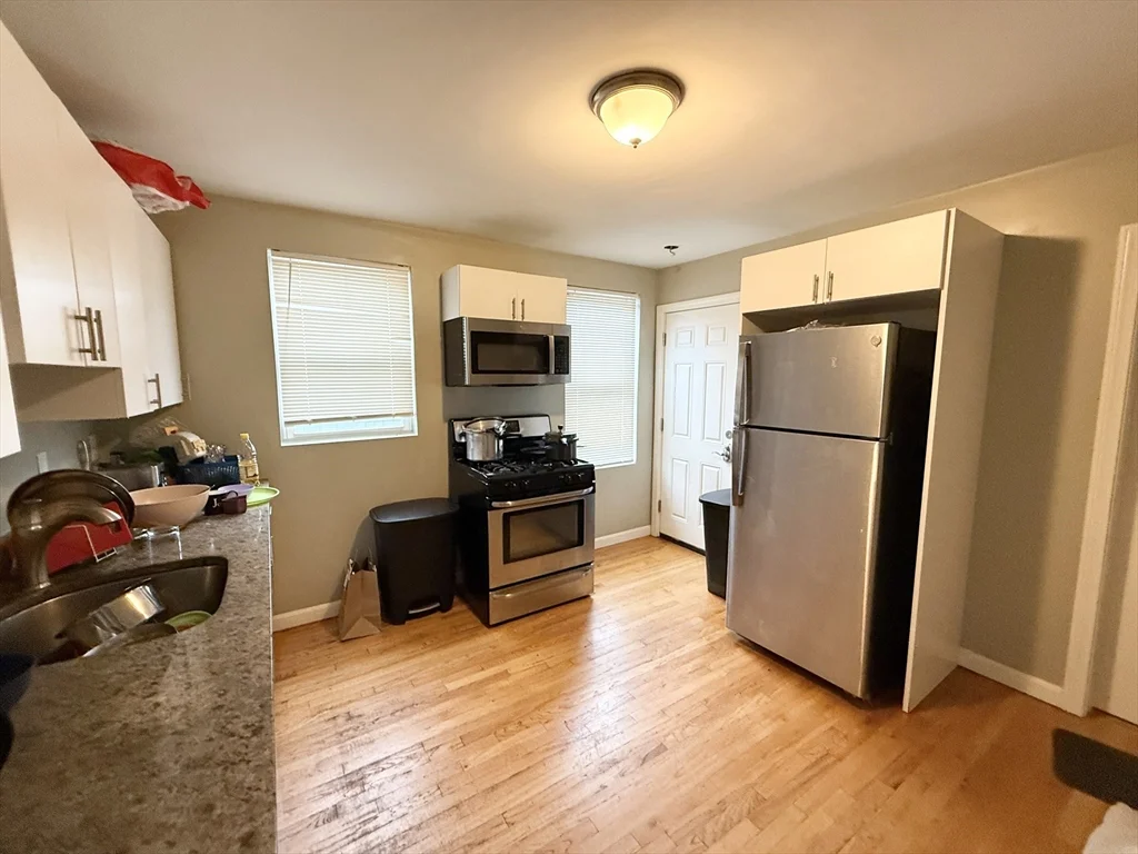 3977 Washington St, Jamaica Plain