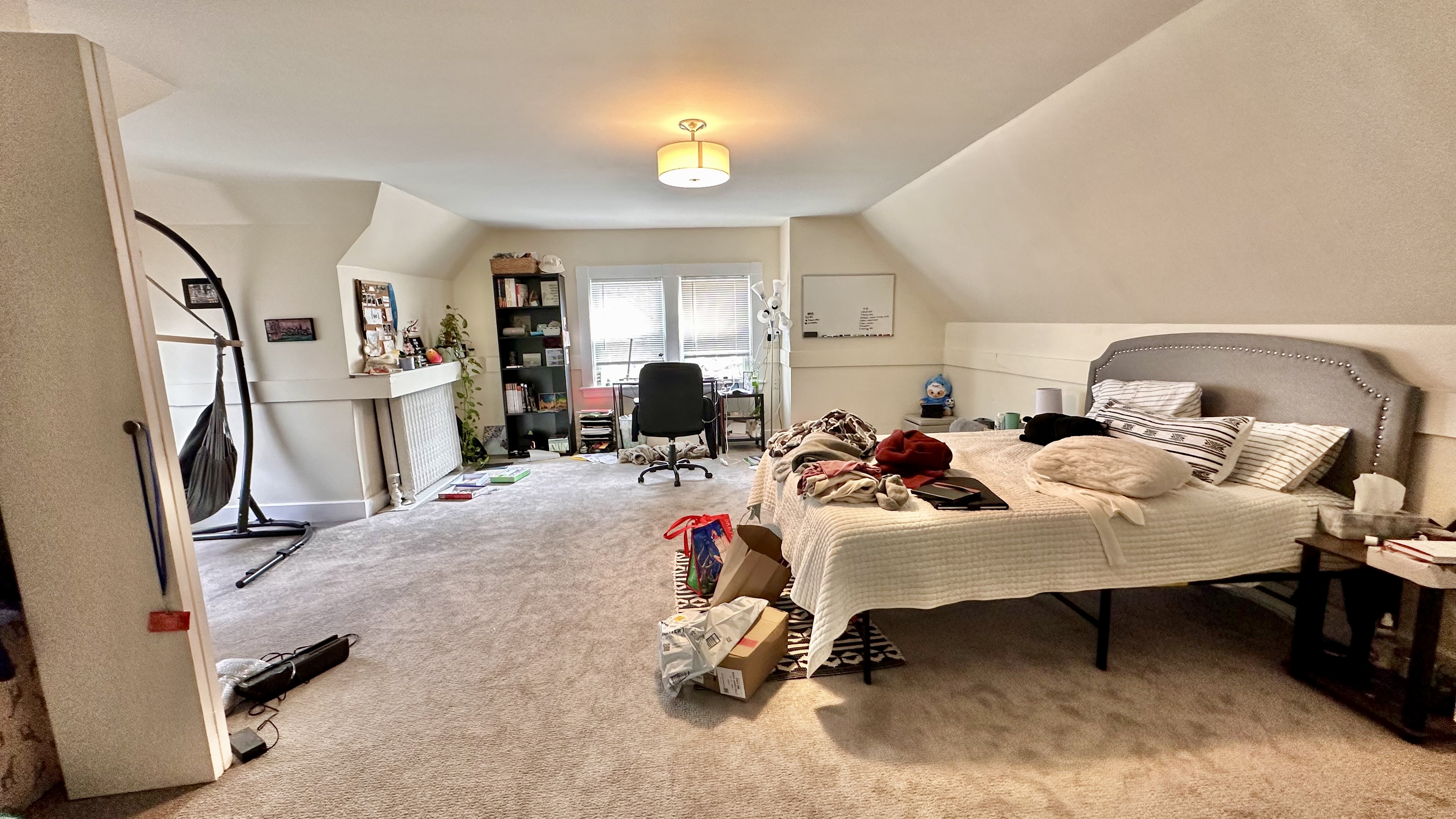 5 bed, 2 bath apartment for rent at 162 Babcock St Unit 3, Coolidge Corner — photo 5 of 19