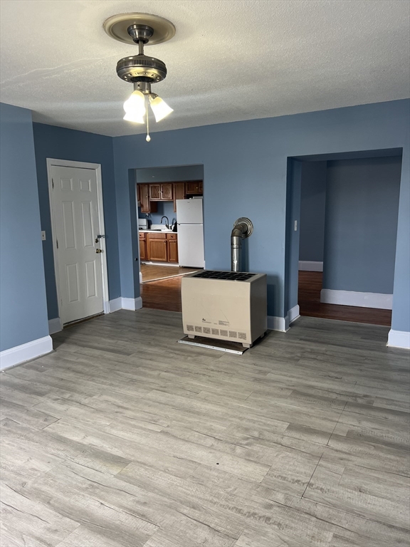 49 Division St, South End