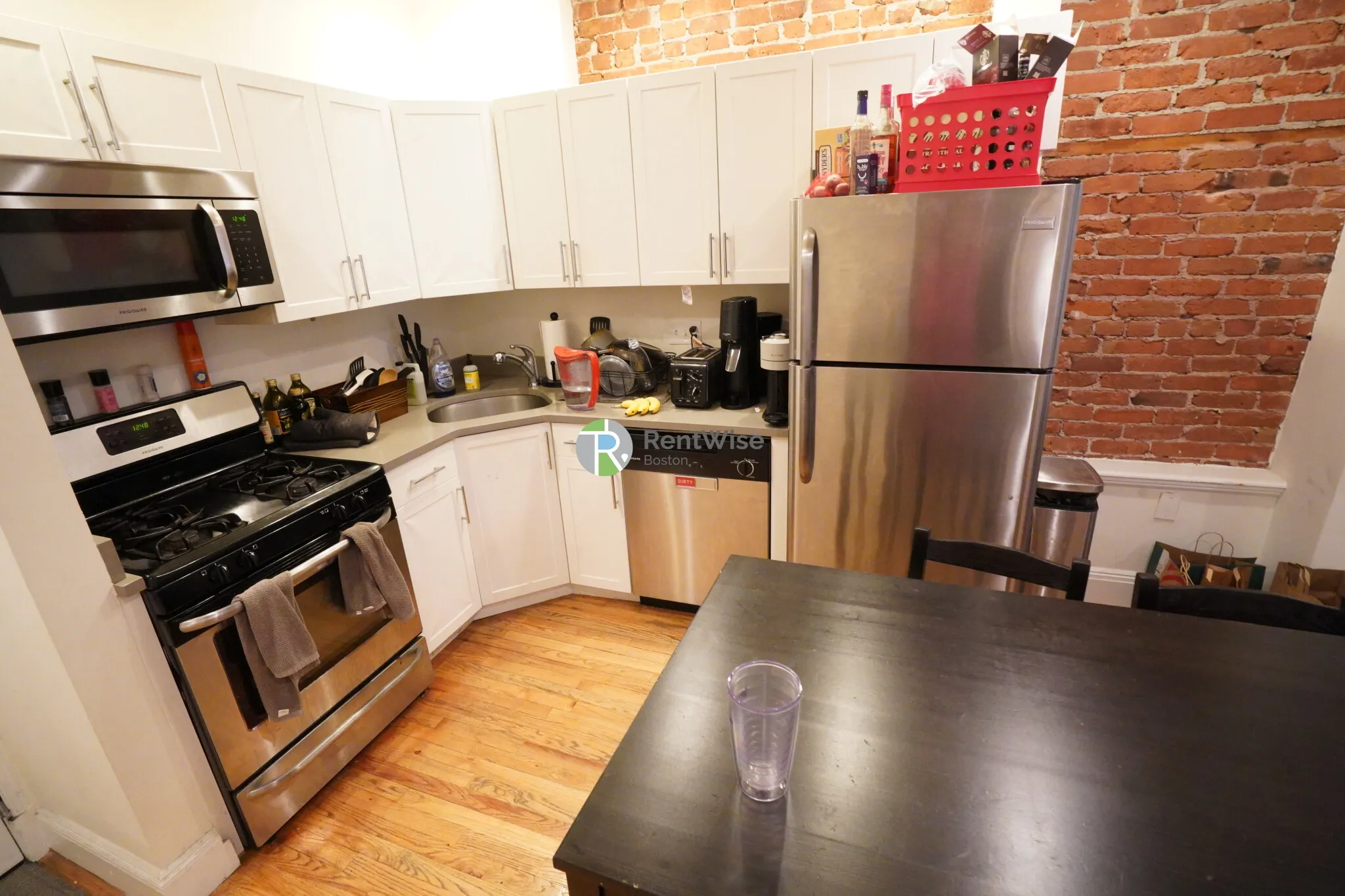 10 Brainerd Rd, Allston