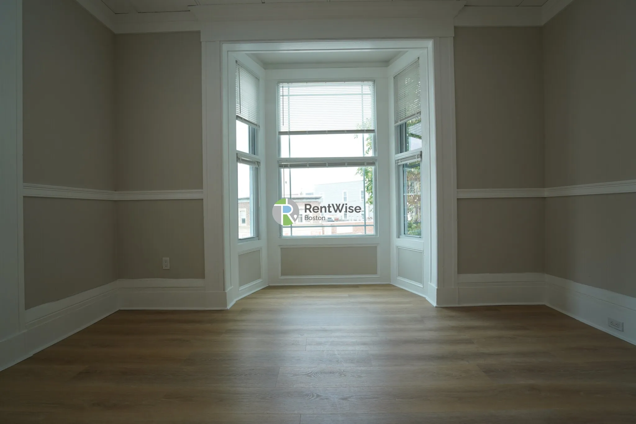 142 Dorchester St, South Boston