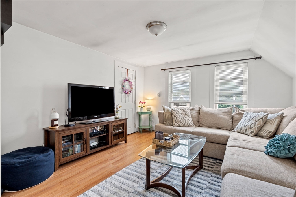 14 4th St, Wellington